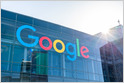 Google está agregando una herramienta que permite a los usuarios de EE. UU. deslizarse hacia la izquierda o hacia la derecha para calificar ropa y accesorios y obtener recomendaciones de estilo en los navegadores móviles y la aplicación de Google (Aisha Malik/TechCrunch)